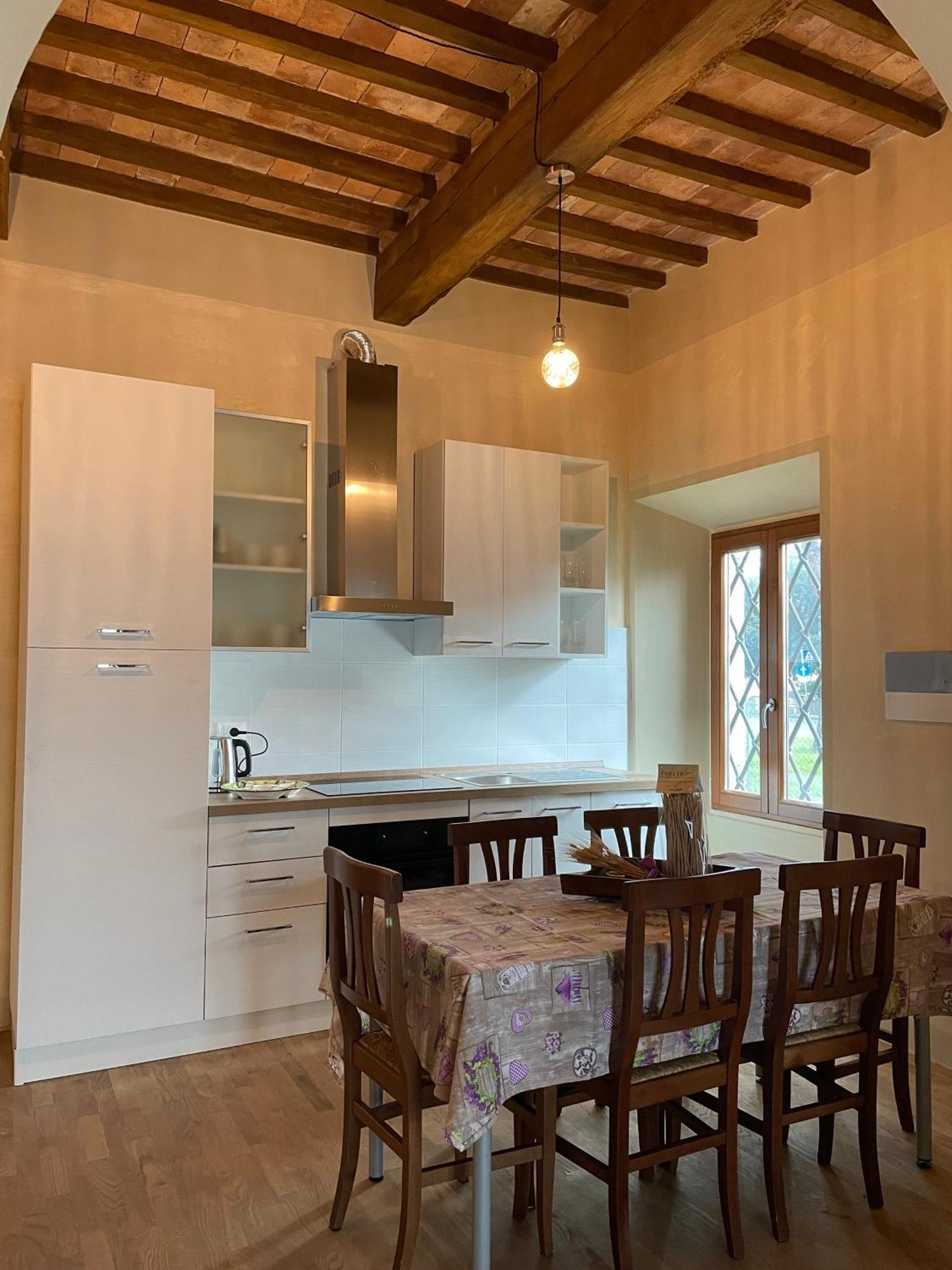 Casa Vacanze Le Due Torri Vada Exteriér fotografie